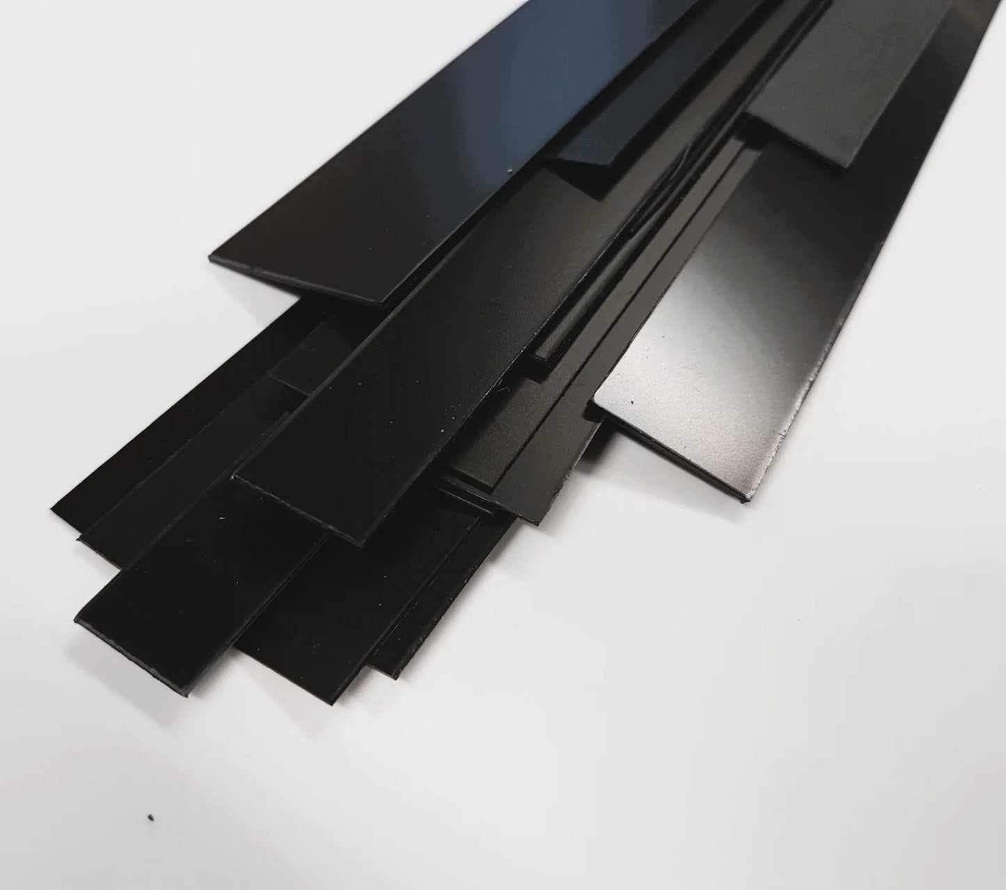 Plasticard HIPS Strip(s) Black Matt/Matt 300mm